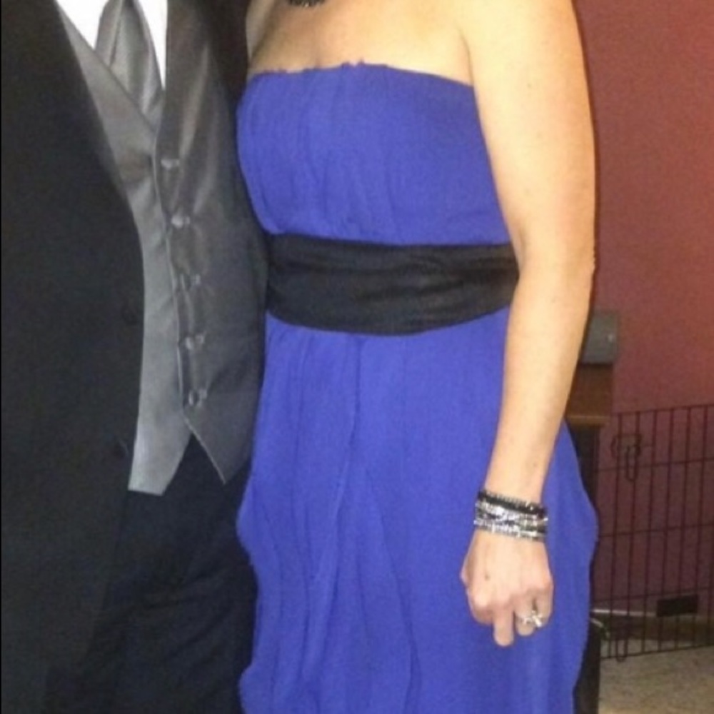 Vera Wang strapless gown